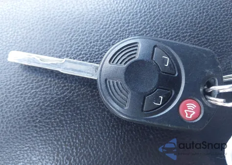 2018 Ford Escape Se z USA, uszkodzony, nr VIN 1FMCU0GD2JUD46437